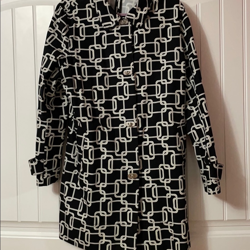 Black and white Coat - Picture 2 of 4